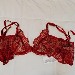 NWT for love and lemons bra